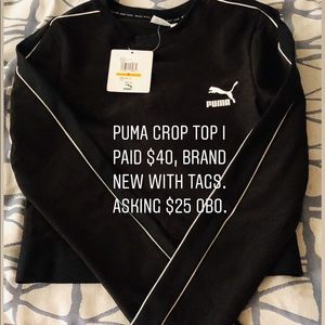 Long sleeve crop top